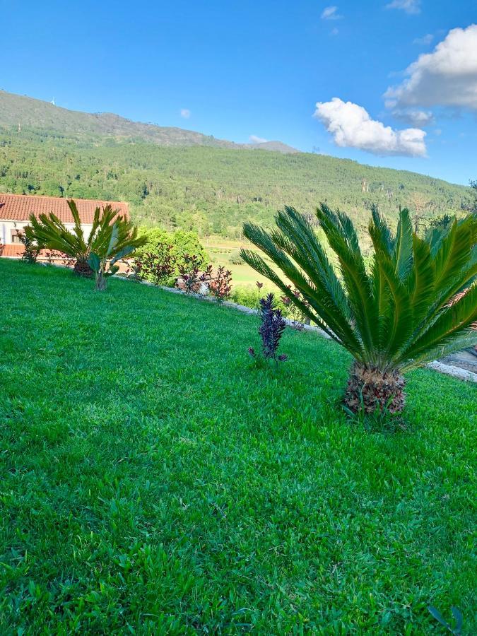Casa Valfonte - Moradia Com Piscina Villa Gondar E Orbacem Exterior photo